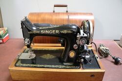 Vintage 1951 Singer Sewing Machine. #