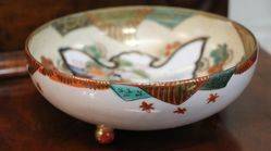 Antique Kutani Porcelain Bowl # 