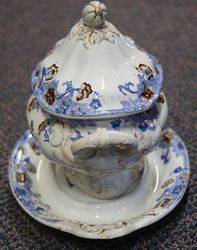 Copeland and Garrett Spode Works  Staffordshire  C183347 Tureen and Stand 