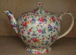 Royal Winton Old Cottage Chintz 6 Cup Tea Pot #