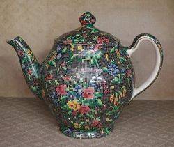 Royal Winton Victorian Chintz 6 Cup Tea Pot  
