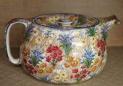 Royal Winton Marguerite Tea Pot 