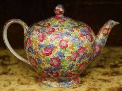 Royal Winton Royalty Chintz Albans 4 cup Tea Pot 