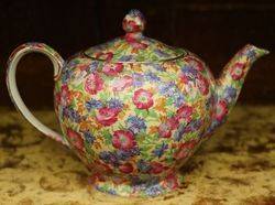 Royal Winton Royalty Chintz Albans 4 cup Tea Pot 