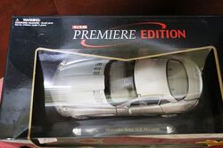 118 Dia Cast Maisto Premiere Edition Model MercedesBenx SLR Mclaren