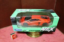 118 Dia Cast Welly Nex Lamborghini Aventador Coupe 