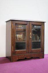 English Oak 2 Door Smokers Companion C190010