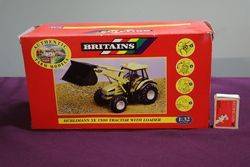 132 Britains Hurlimann SX 1500 Tractor With Loader Model 
