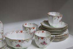 A Charming Royal Doulton The Rosalie 21 Piece Tea Set 