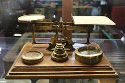 Set Of Antique Scales On Solid Oak Base With 8 Brass Weights 