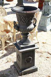 Small Dorchester Urn And Base