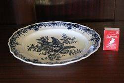 A Worcester Plate Decorated With The andquotPie Coneandquot Pattern C1775