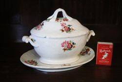 Tureen +  Stand C1820  3