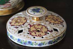 Stunning C19th French Porcelain Pot Pourri 
