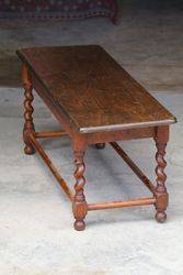 Small Twist Leg Table 