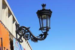 Quality Regency Style Cast Iron Garden Wall Lamp