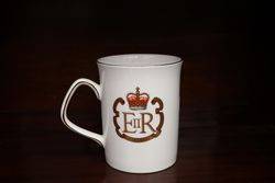 Vintage Queen Elizabeth II 19521977 Silver Jubilee Mug