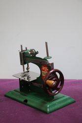 Lovely Vintage Diana Toy Sewing Machine 