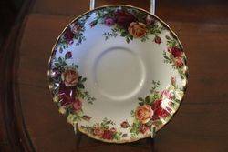 Royal Albert Old Country Roses 25 pieces Bone China Tea + Coffee 