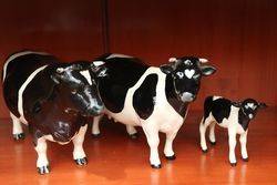 Beswick Friesian Cattle Family BullCowCalf 