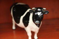 Beswick Friesian Cattle Family BullCowCalf 