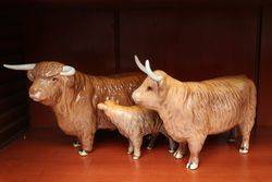 Beswick Highland Cattle Family BullCowCalf 