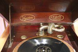 Antique Gramophone 