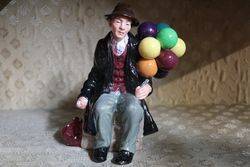 Royal Doulton Porcelain Figurine "The Balloon Man " #
