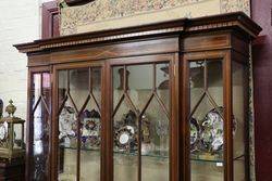 Display Cabinet 