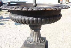 Large Cast Iron Toulouse Urn Fountain with Lion+39s Head Base