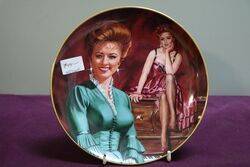 Royal Doulton Miss Kitty By Dick Baswick Cabinet Plate 