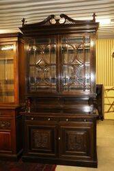 A Quality Antique Mahogany Two Door Bookcase. #