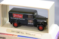 1920 MACK  AC Moosehead Truck