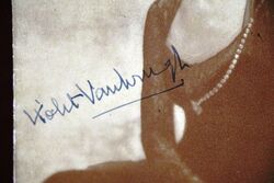 1937 Gallery First Nighters Club Signed Menu Violet Vanbrugh  