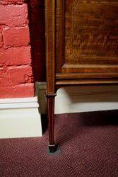 Lovely Quality Late Victorian Inlaid Mahogany Display Cabinet