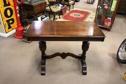 A Very Nice 1930and39s Oak Hall Table 