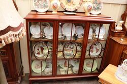 Antique Mahogany Single Door Mahogany Display Cabinet