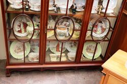 Antique Mahogany Single Door Mahogany Display Cabinet