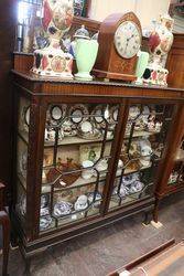 Quality 2 Door Mahogany Display Cabinet English C1920