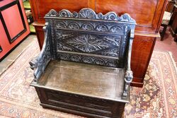 Well Carved Early C20th English Oak 2 Seater Settle 