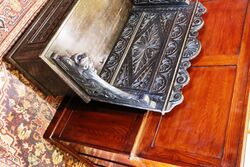 Well Carved Early C20th English Oak 2 Seater Settle 