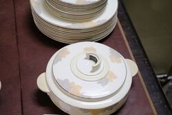 42 Piece Royal Doulton Athlone D5551 Dinner Service 