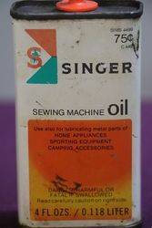 4 FL OZ Singer Sewing Machine Oiler 