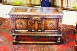 Oak Coffer