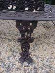 CAST IRON TREE SEAT  GF42