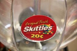 A Retro Bubble Gum Machine by Vendmax International Inc