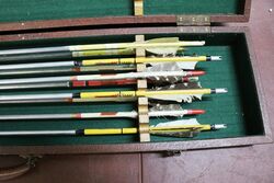 A Vintage Archery Arrow Case with 9 Arrows