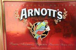 Arnotts Biscuit Tin Large 1kg net