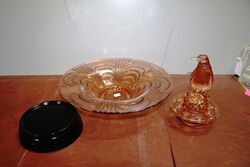 Art Deco 3Piece pinkpeach glass Libochovice and39Penguinand39 Float Bowl 