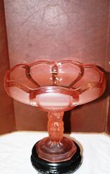 Art Deco 3-Piece Schweig, Muller & Co frosted pink glass 'Cherubs' Centr